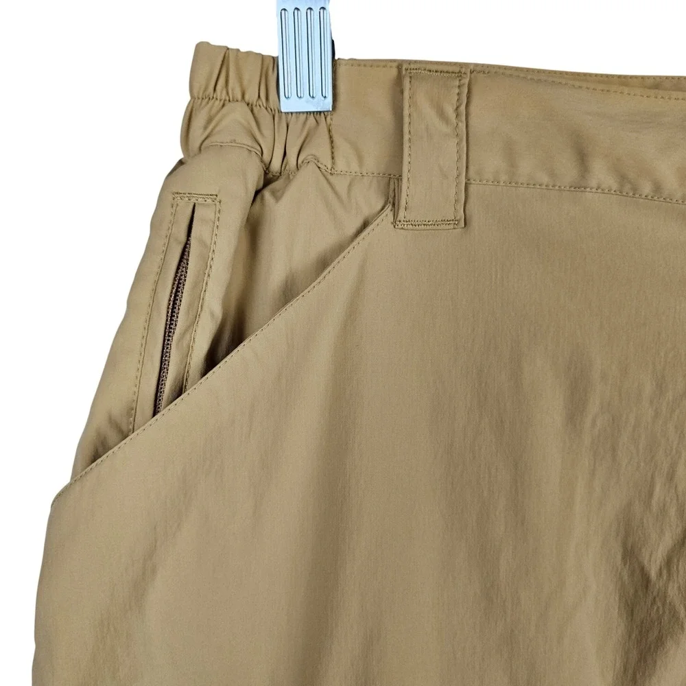 LL Bean Men's Cresta Hiking‎ Cargo Shorts Tan Khaki Nylon Spandex Stretch Medium